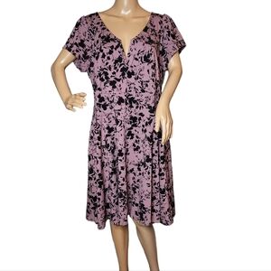 City Chic mauve ponte/velvet swing dress with pockets.  18